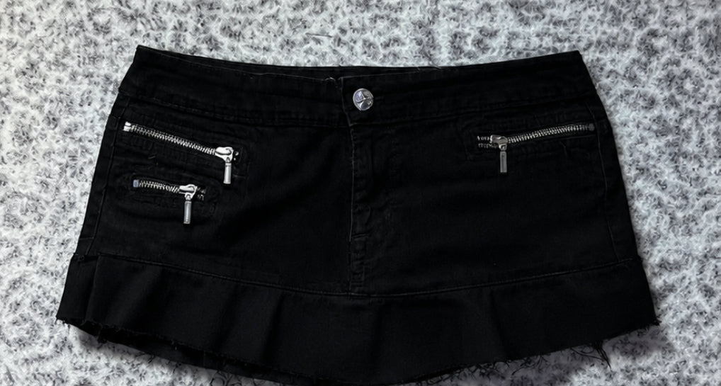 Zebra print lowrise mini skirt black