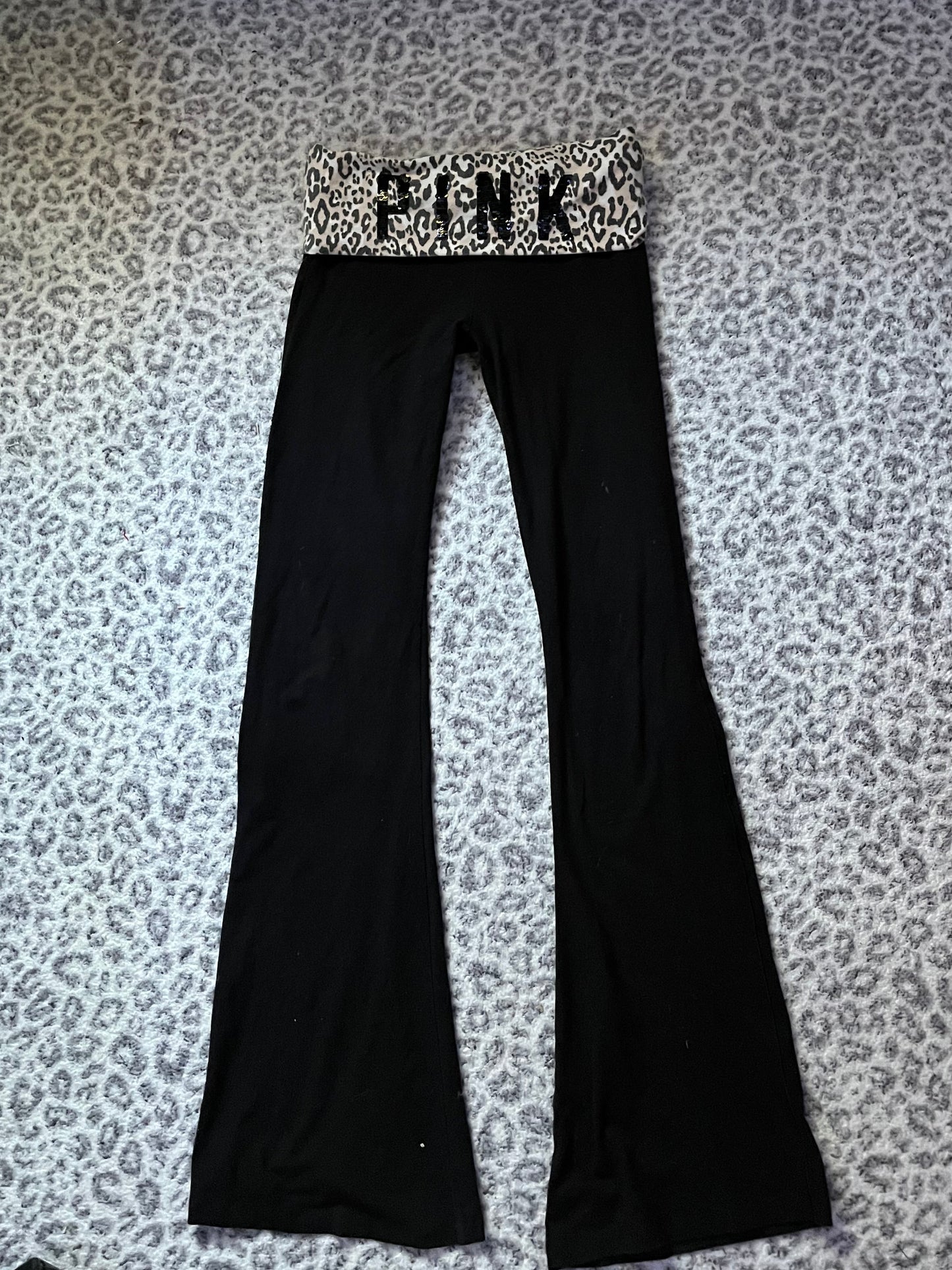 Vintage Victoria Secret PINK foldover leggings leopard print sequin