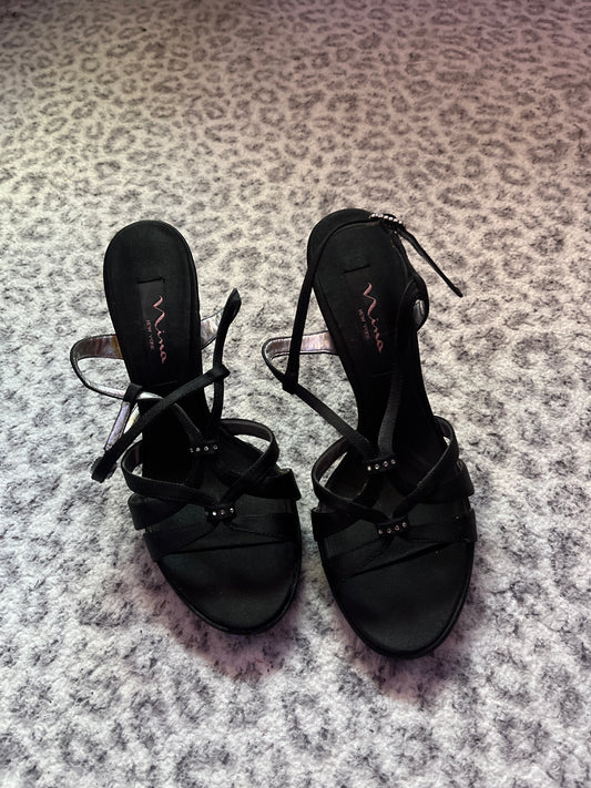 Vintage black heels great for going out super sexy size 7 woman’s